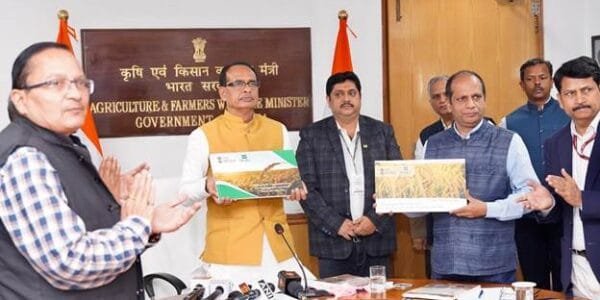Union Agriculture Minister Shivraj Singh Chouhan addressed the 13th National Seed Congress being held in Varanasi through virtual medium