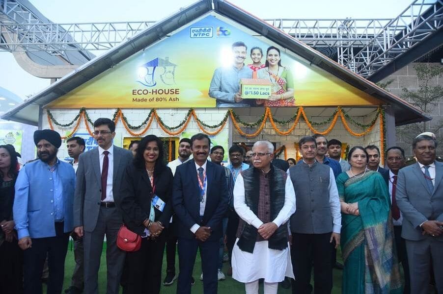 Union Minister Manohar Lal visits Ministry of Power and NTPC Pavilion at IITF 2024