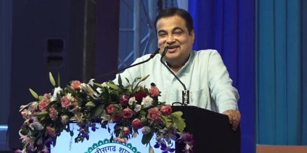 Union Minister Nitin Gadkari said - Safety should be given top priority during road construction to prevent road accidents