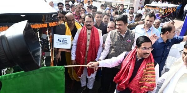 Union Minister Pralhad Joshi flagged off 10 battery operated vehicles at Jagannath Temple in Odisha under IREDA's Corporate Social Responsibility initiative