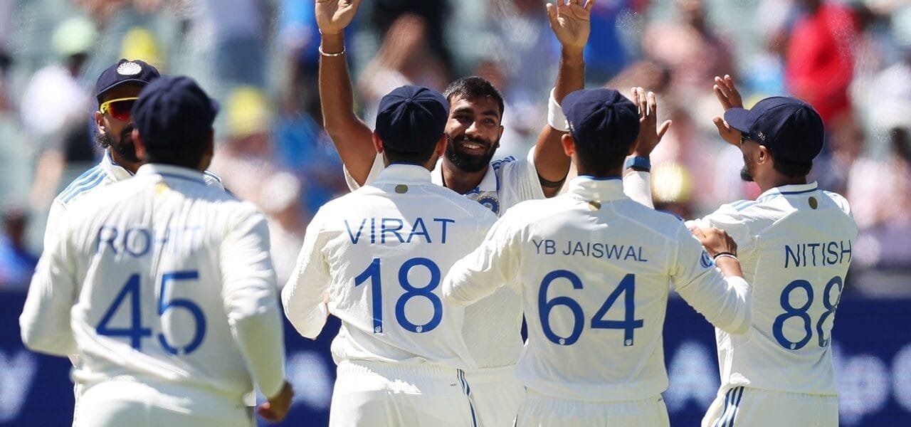 Border-Gavaskar Test Match Australia scored 337 runs in the first innings to take a huge lead of 157 runs over India