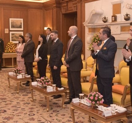 Parliamentary delegation of Armenia meets President of India Draupadi Murmu at Rashtrapati Bhavan