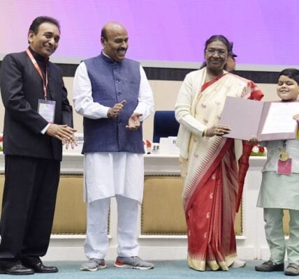 President Draupadi Murmu presented the National Disability Empowerment Awards 2024 on the occasion of International Day of Persons with Disabilities in New Delhi today