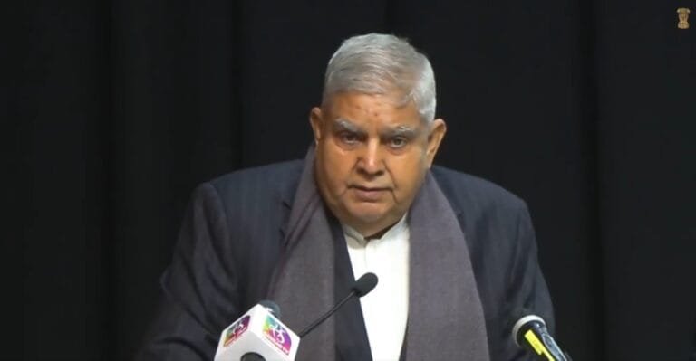 उपराष्ट्रपति ने आज नई दिल्ली में राष्ट्रीय रक्षा संपदा प्रबंधन संस्थान में 7वें रक्षा संपदा दिवस व्याख्यान को संबोधित किया