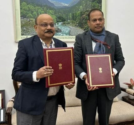 FIU-IND and IRDAI sign MoU for better coordination and information sharing