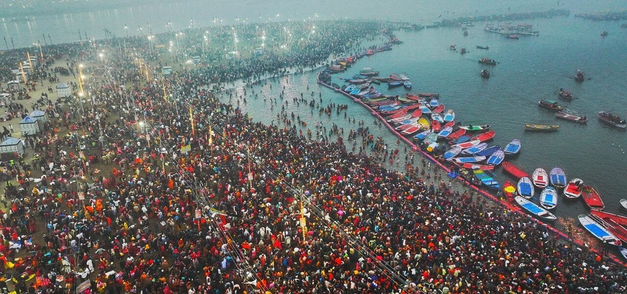On the occasion of Paush Purnima, the world's largest spiritual and cultural gathering Maha Kumbh Mela started in Prayagraj with Amrit Snan