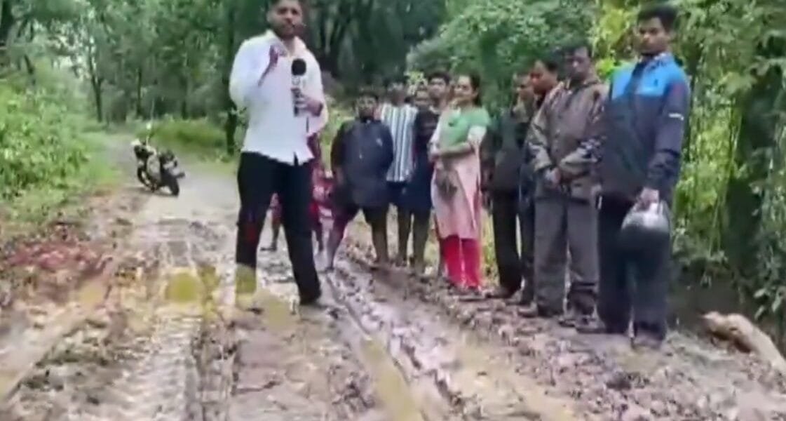 Police arrested three accused in the murder case of journalist Mukesh Chandrakar of Bijapur district in Chhattisgarh