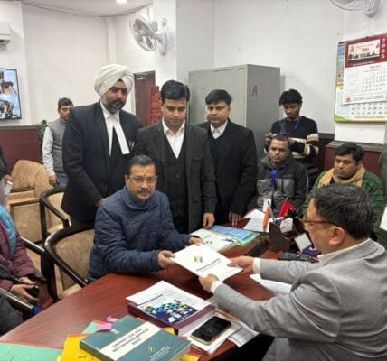 Prominent leaders filed nominations for Delhi assembly elections today