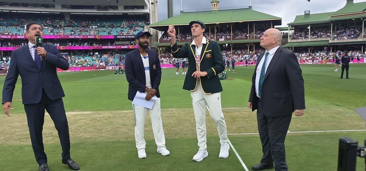 The match between India and Australia continues in the fifth and final cricket test of the Border-Gavaskar Trophy