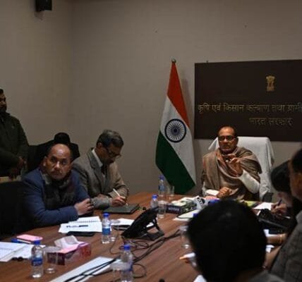 Union Minister Shivraj Singh Chouhan held a review meeting with the Rural Development Ministers of the states on various schemes of the Ministry
