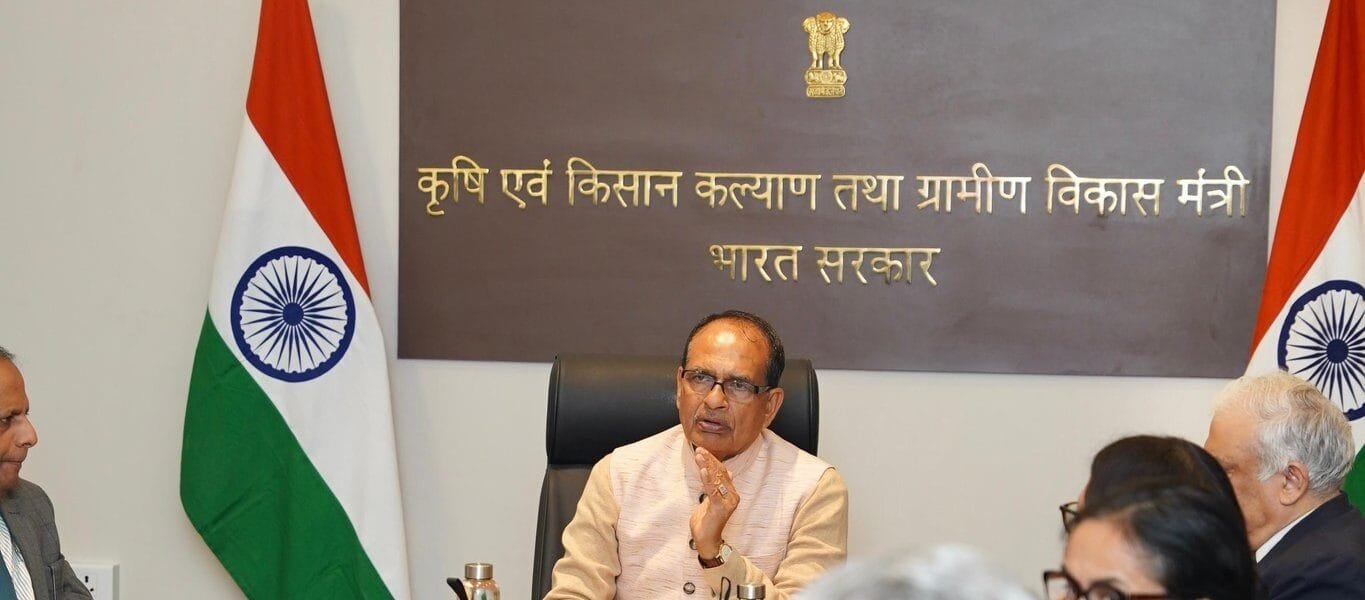Union Minister Shivraj Singh Chouhan reviews important activities being carried out by NDDB and its subsidiaries in the dairy and allied sectors
