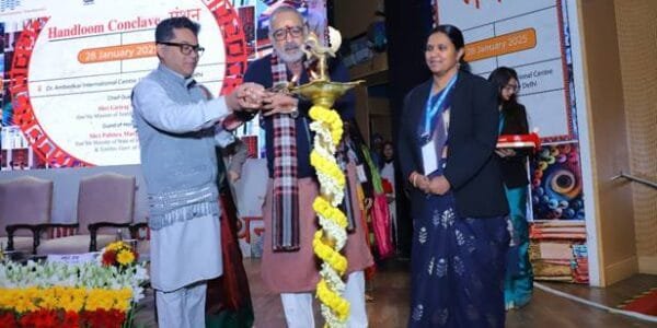 Union Textiles Minister Giriraj Singh inaugurated the Handloom Conference-Manthan at Dr. Ambedkar International Centre, Janpath in New Delhi
