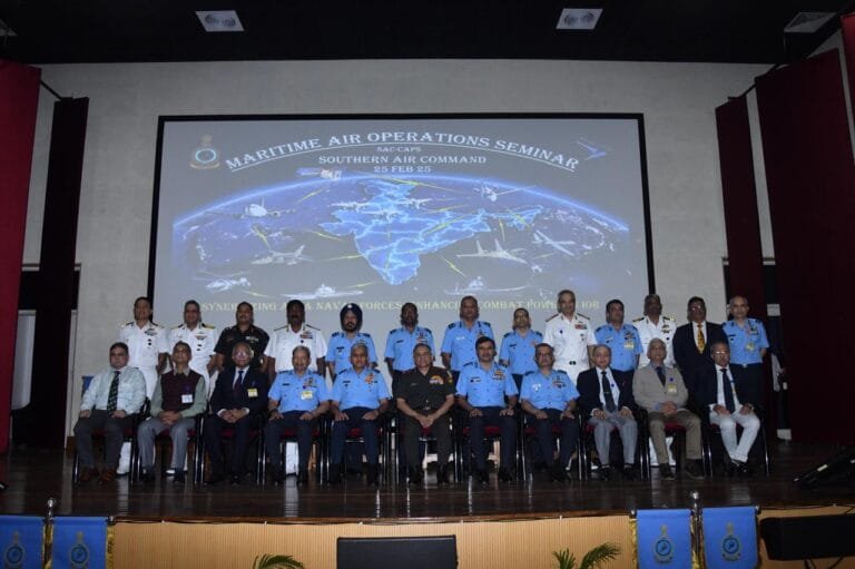 सीडीएस जनरल अनिल चौहान ने हिंद महासागर क्षेत्र में युद्ध क्षमता बढ़ाने पर आयोजित सेमिनार में वायु और नौसेना के समन्वित संचालन की आवश्यकता पर बल दिया