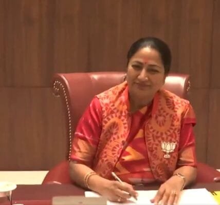 Delhi Chief Minister Rekha Gupta formally took charge at the Secretariat