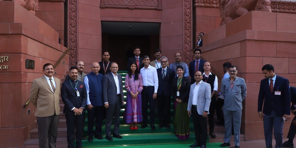 Former British PM Rishi Sunak visited the Parliament House with his family