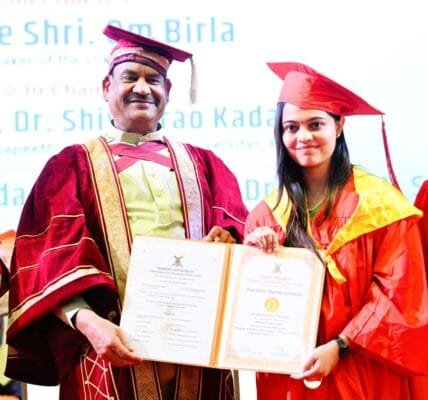 Lok Sabha Speaker urged the youth to dedicate themselves to the goal of self-reliant India