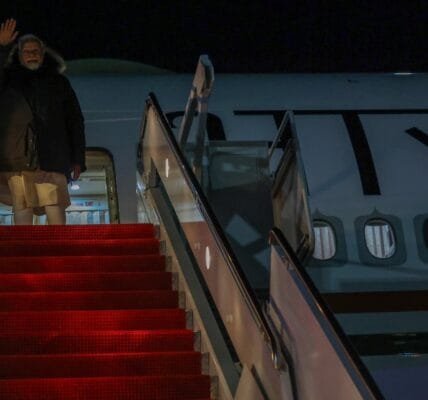 PM Narendra Modi left for home after completing his successful visit to America