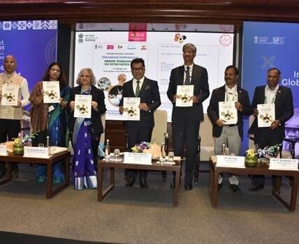 Six MoUs were signed between the Research & Development Institute of Central Silk Board and other R&D organisations and NGOs