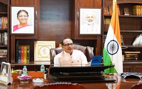 Union Agriculture Minister conducted a weekly review of the agriculture sector; Gave instructions to the officials by taking information on crop sowing, procurement, weather, condition of reservoirs