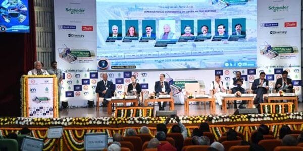 Union Minister Manohar Lal inaugurated India's first vertical bi-facial solar plant on metro viaduct at Okhla Vihar metro station