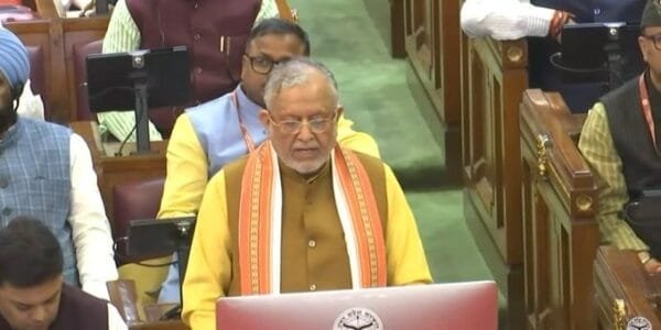 Uttar Pradesh Finance Minister Suresh Khanna presented the budget in the Uttar Pradesh Assembly