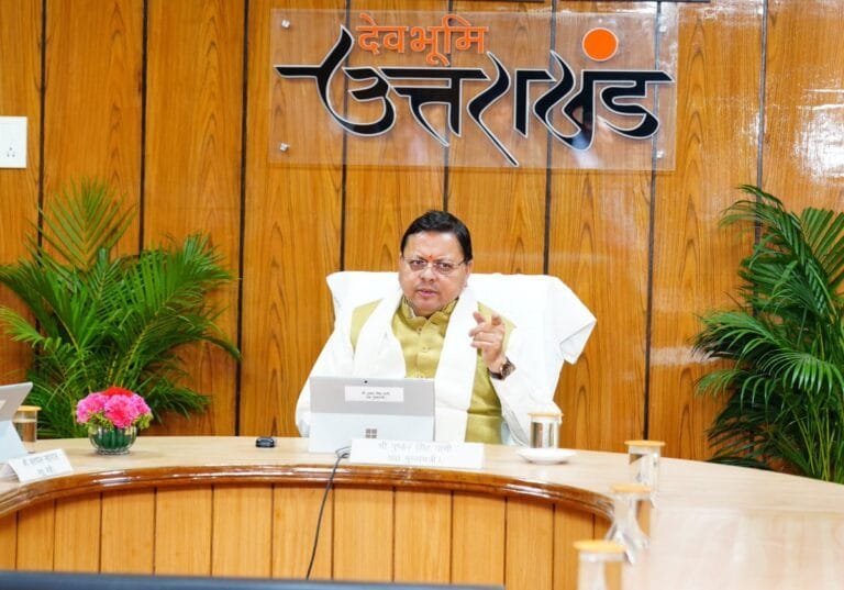 उत्तराखंड मंत्रिमंडल ने राज्य के संसाधनों, सांस्कृतिक विरासत और नागरिकों के अधिकारों की रक्षा के लिए सख्त भूमि कानून को मंजूरी दी