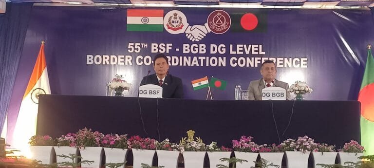 नई दिल्ली में भारत और बांग्लादेश के बीच घुसपैठ, सीमापार अपराध, सीमा पर बाड़ लगाने के मुद्दों पर चर्चा के साथ बैठक संपन्न हुई