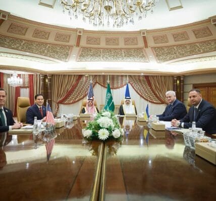 America said- Ukraine is ready for an immediate and interim ceasefire of 30 days and now Russia has to respond to it