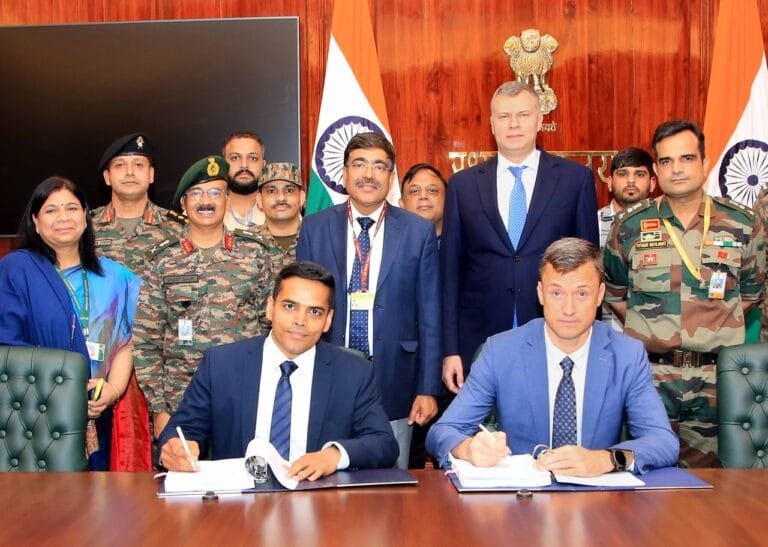 रक्षा मंत्रालय ने सेना के टी-72 टैंकों के इंजन खरीद हेतु 248 मिलियन डॉलर के सौदे पर हस्ताक्षर किए