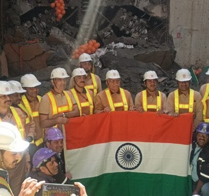 Delhi Metro today completed tunnel work for its Golden Metro Line in Vasant Kunj in the national capital