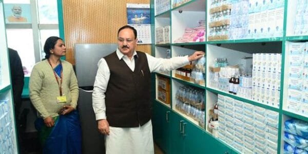 Health Minister, JP Nadda visits Jan Aushadhi Kendra at AIIMS Bilaspur and interacts with beneficiaries on the occasion of 7th Jan Aushadhi Diwas