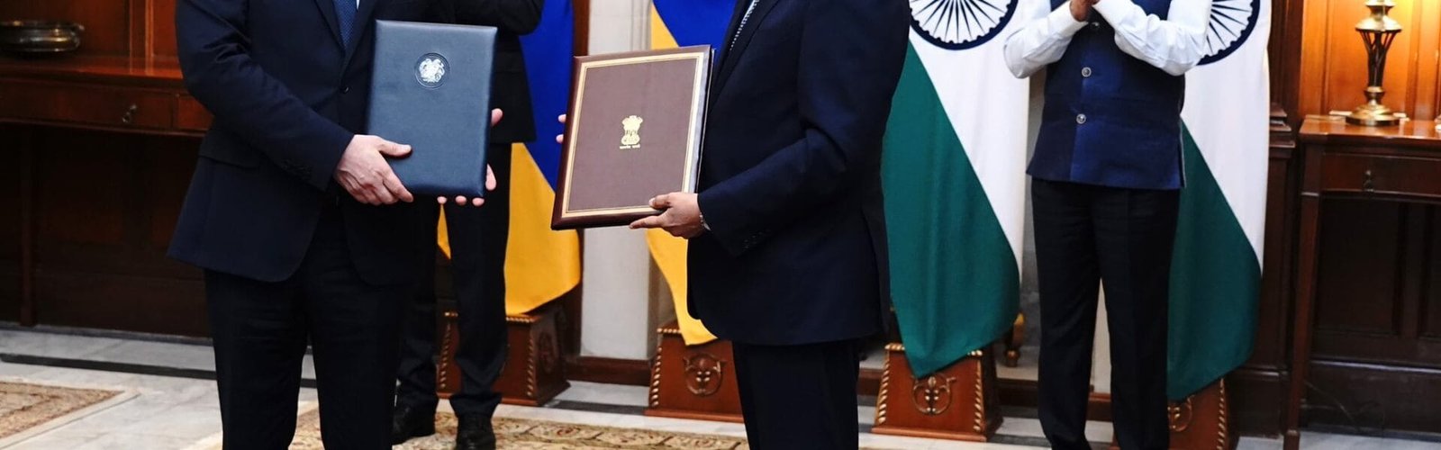 India signs MoU with Armenia for cooperation in the field of medical product regulation