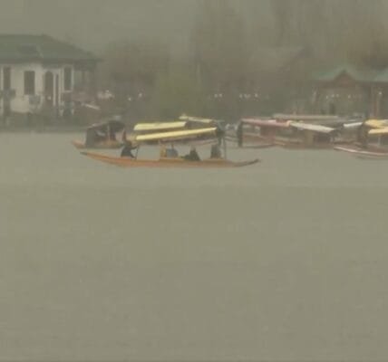 Jammu and Kashmir Weather Temperature drops in Kashmir Valley after rain