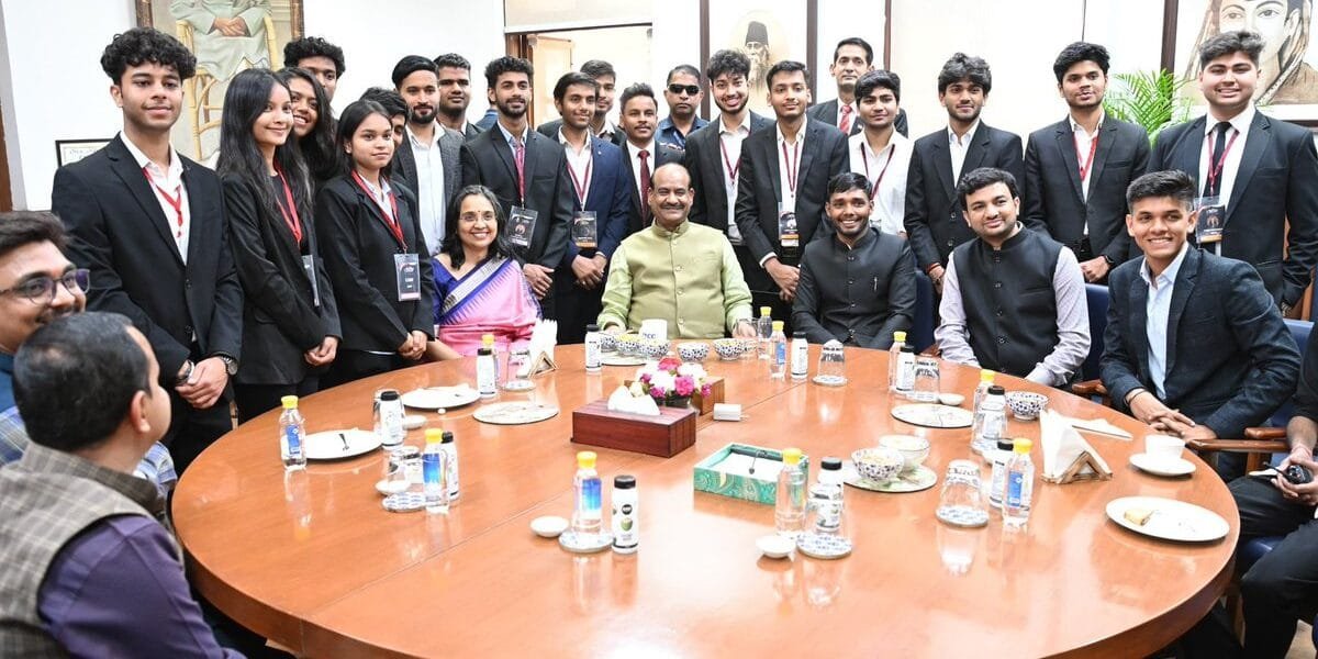 Lok Sabha Speaker addresses the inaugural session of the Business Conclave organised by Shri Ram College of Commerce