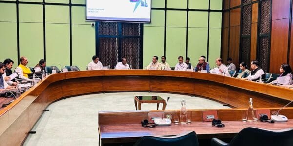 Meeting of the Parliamentary Consultative Committee on Promotion of Manufacturing of Heavy Electrical Equipment and Electric Vehicles