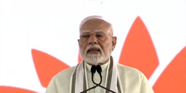 PM Modi greeted people on the occasion of Navratri today