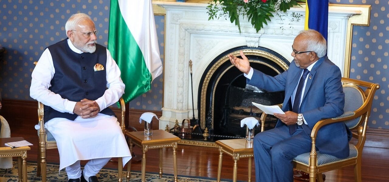 PM Narendra Modi met President of Mauritius Dharambir Gokhool at State House today