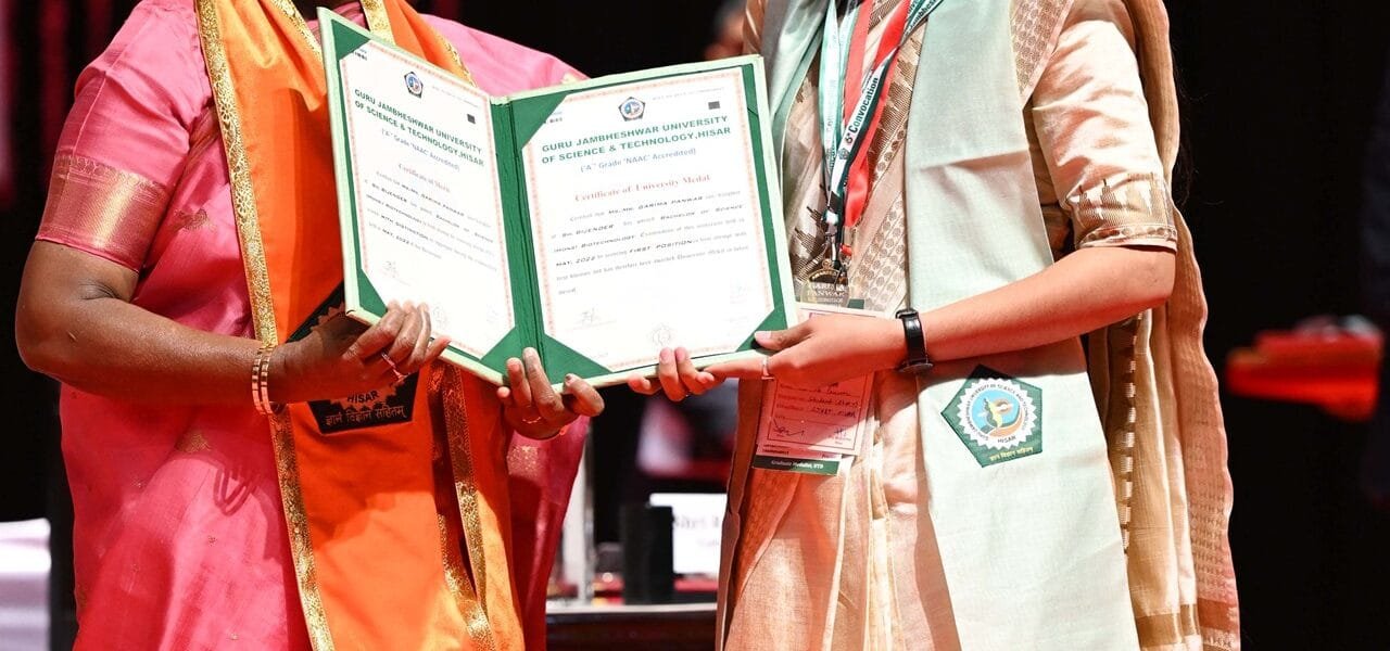 President Draupadi Murmu attended the convocation of Guru Jambheshwar University of Science and Technology, Hisar, Haryana