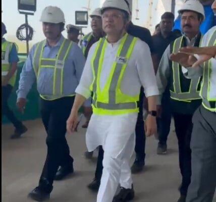 Railway Minister Ashwini Vaishnav visited Ahmedabad Railway Station and inspected the redevelopment work