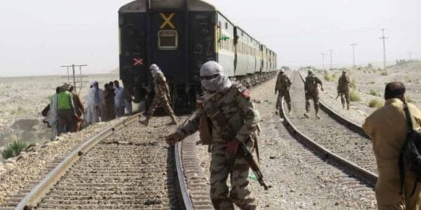 Thirty security personnel killed in train hijack incident in Pakistan, 214 people taken hostage