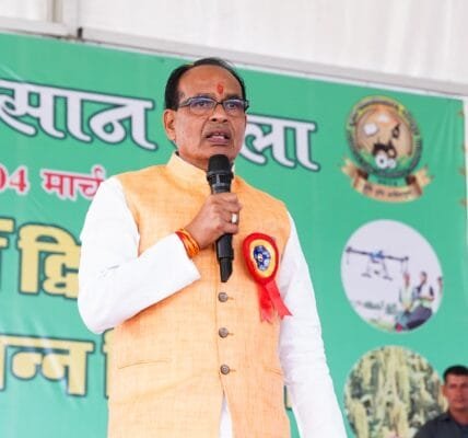 Union Agriculture Minister Shivraj Singh Chauhan participated in the Kisan Mela organized at the Agriculture University in Jodhpur today
