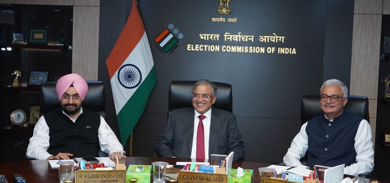 Election Commission held several meetings with political parties at the level of EROs, DEOs and CEOs across the country