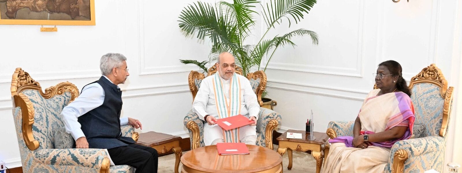 Home Minister Amit Shah and External Affairs Minister Dr. S. Jaishankar met President Draupadi Murmu at Rashtrapati Bhavan today
