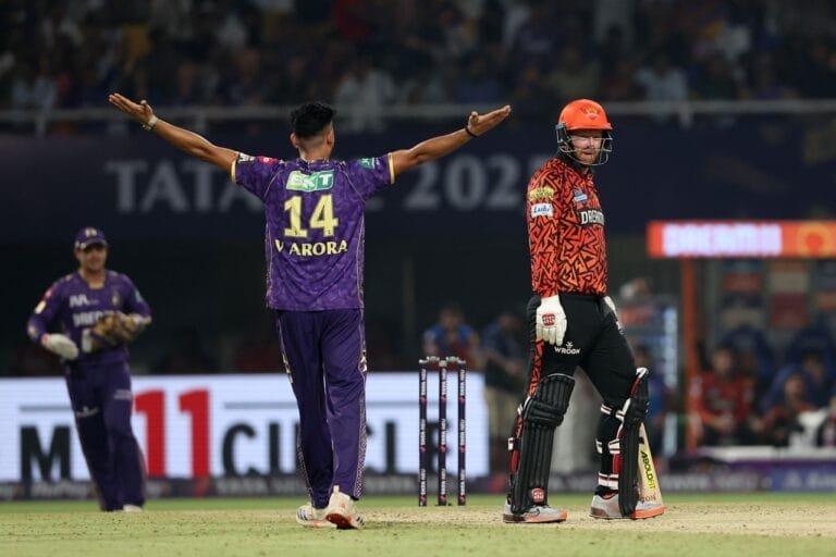 IPL क्रिकेट में कोलकाता नाइट राइडर्स ने सनराइजर्स हैदराबाद को 80 रन से हराया