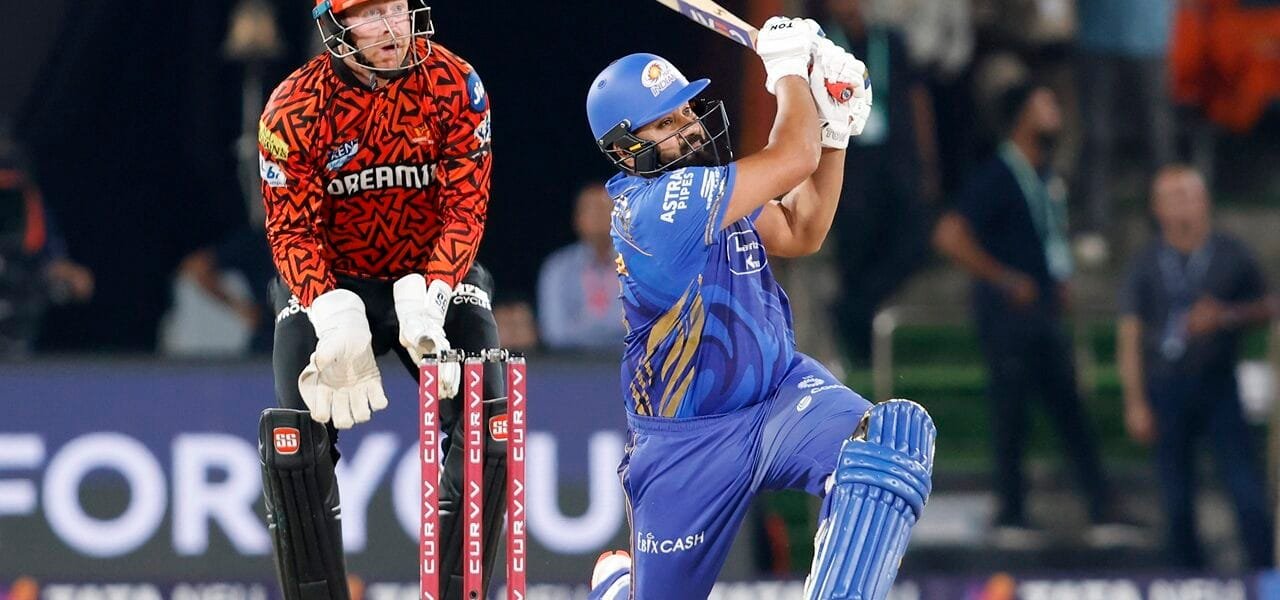 Mumbai Indians beat Sunrisers Hyderabad by 7 wickets in IPL T20 cricket
