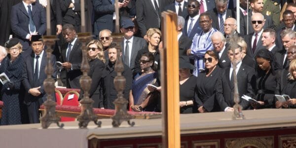 President Draupadi Murmu attended the funeral of Pope Francis