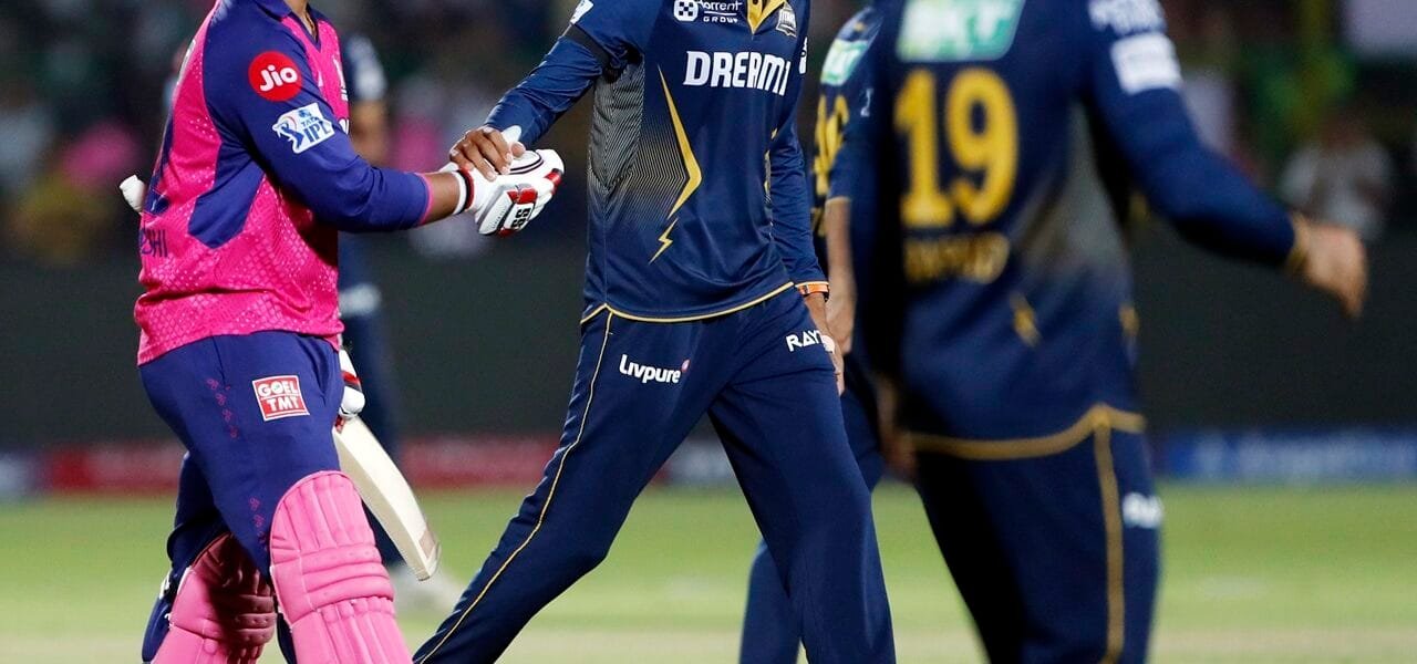 Rajasthan Royals beat Gujarat Titans by 8 wickets