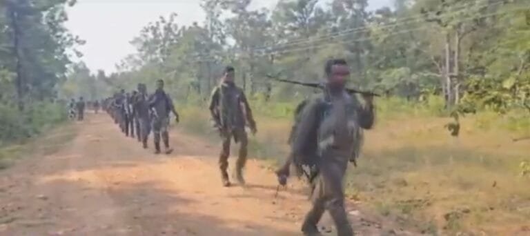 छत्तीसगढ़ के बस्तर क्षेत्र में सुरक्षा बलों के साथ मुठभेड़ में दो माओवादी मारे गए