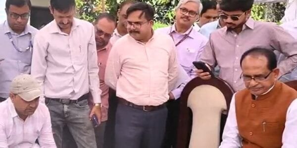 Union Agriculture Minister Shivraj Singh Chauhan got his Kisan ID made under the Digital Agriculture Mission in Vidisha district of Madhya Pradesh