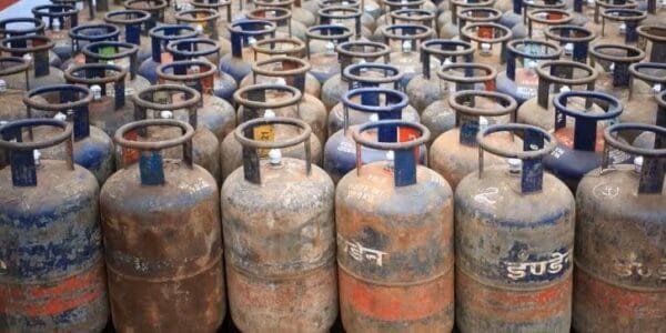 commercial LPG gas cylinder